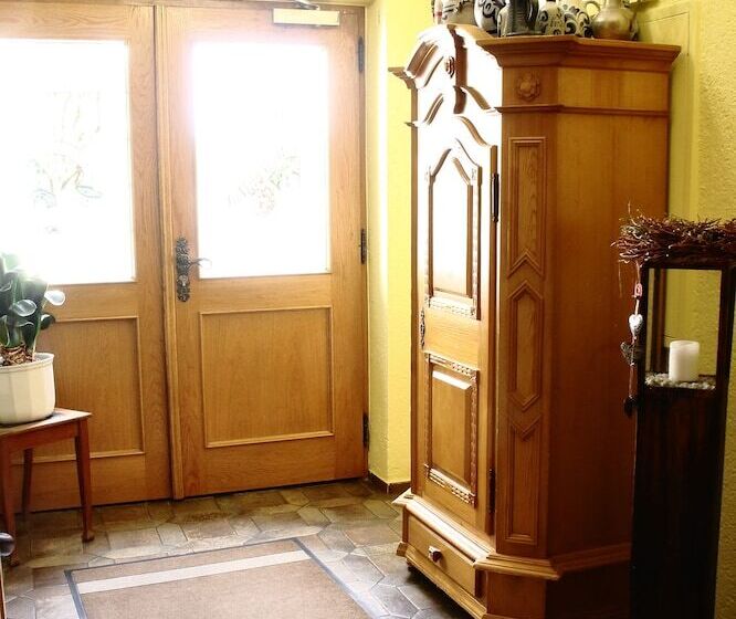 Retkeilymaja Bimesmeier Gasthof & Pension