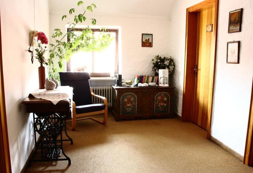 Retkeilymaja Bimesmeier Gasthof & Pension