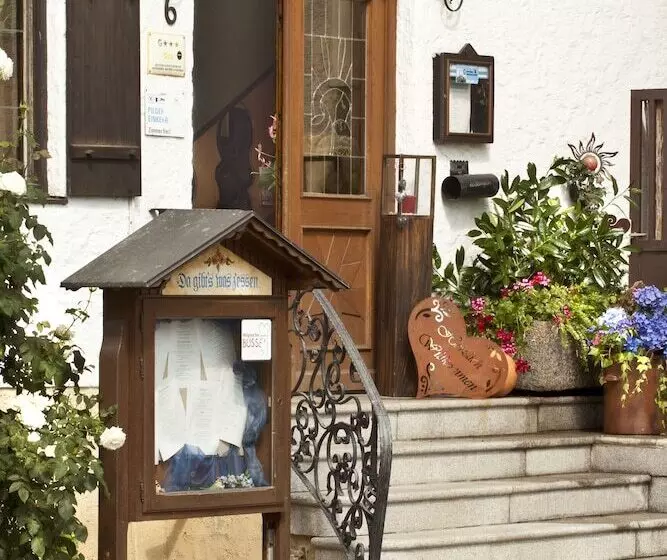 Retkeilymaja Bimesmeier Gasthof & Pension