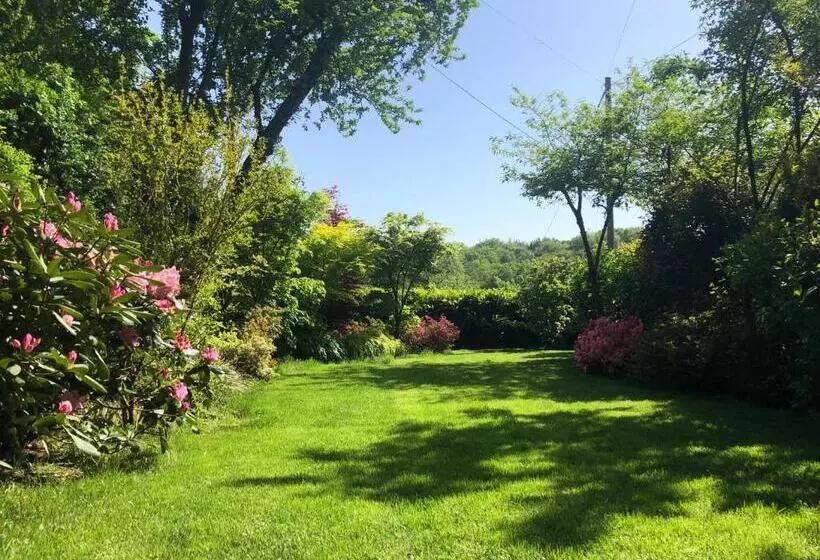 Aamiaismajoitus (B&B) Chez Marianne Chambres D Hôtes