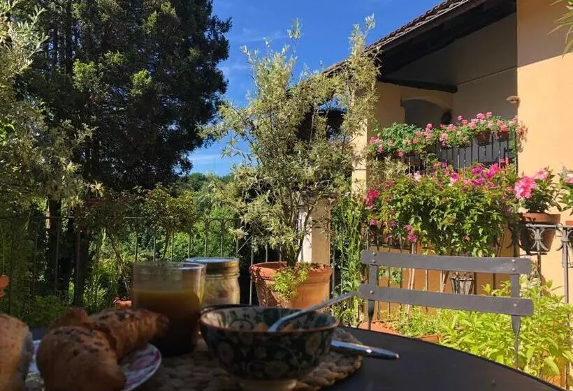 Aamiaismajoitus (B&B) Chez Marianne Chambres D Hôtes