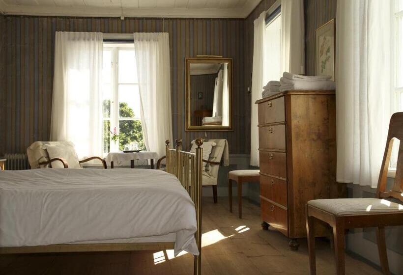 Frägsta Hälsingegård B&b