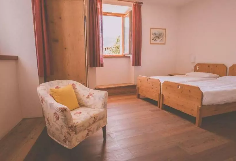 ホテル Agritur Ca' De Mel