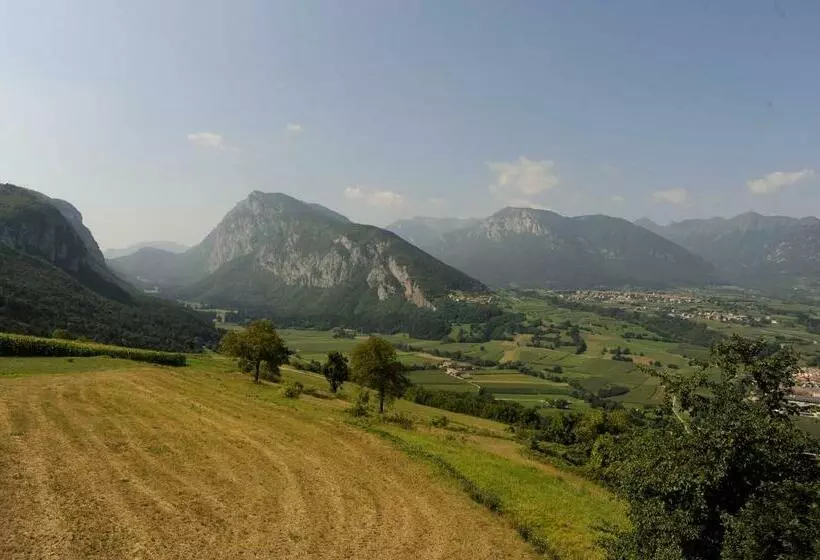 ホテル Agritur Ca' De Mel