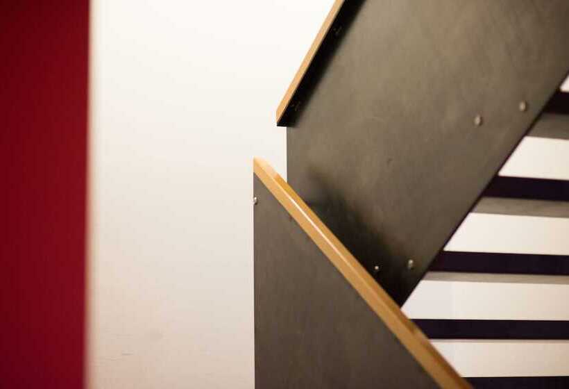 Отель Bauernhof   Self Check In