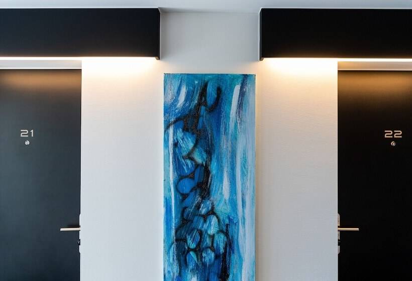 Отель Bauernhof   Self Check In