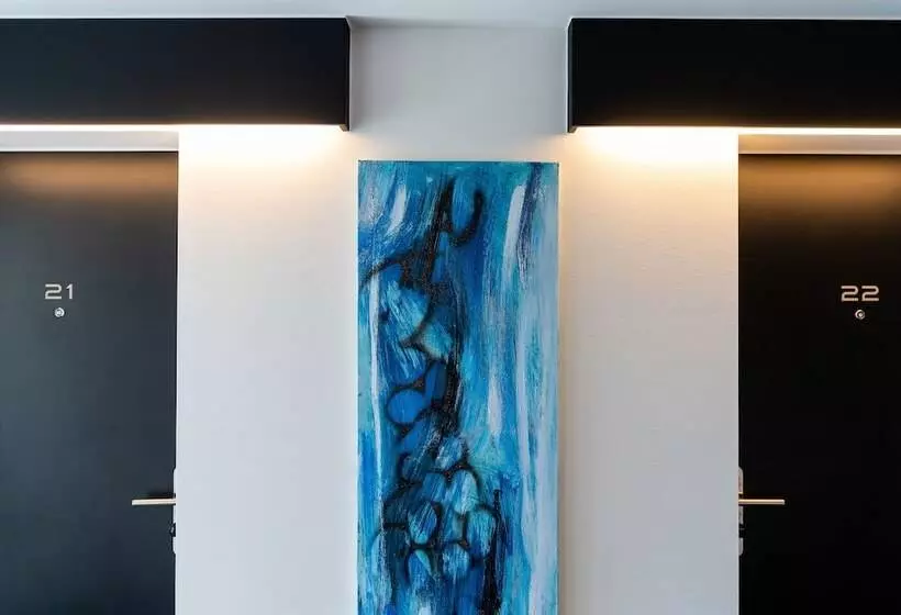 Hotelli Bauernhof   Self Check In