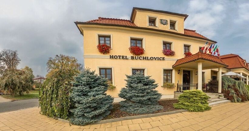 Отель Buchlovice