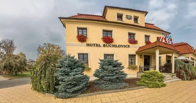 هتل Buchlovice