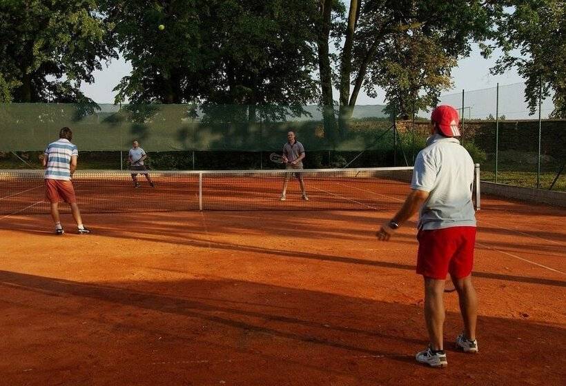 בית מלון כפרי Chateau Kotěra