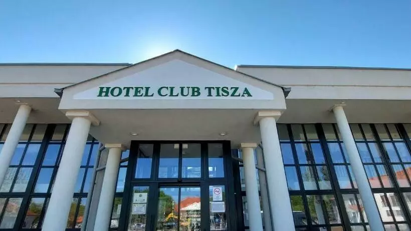 Hotelli Club Tisza