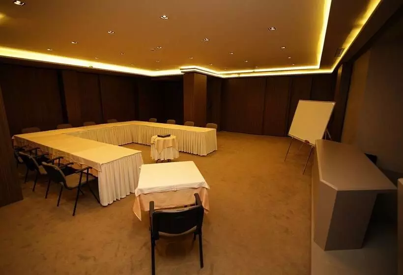 Hotelli Grand Cavusoglu