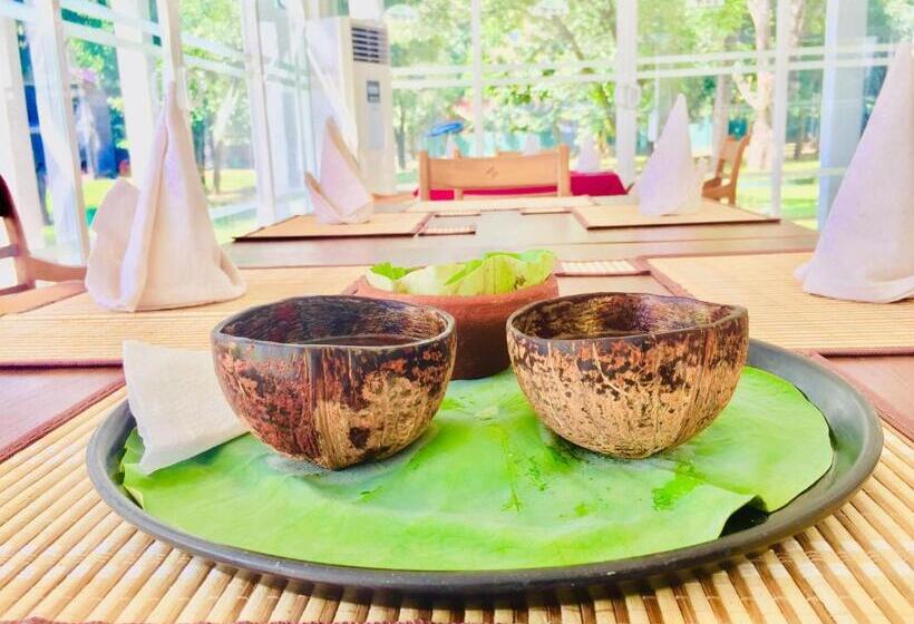 فندق Lavendish Wild Safari