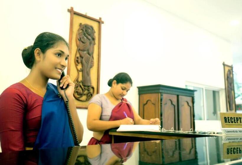 فندق Lavendish Wild Safari