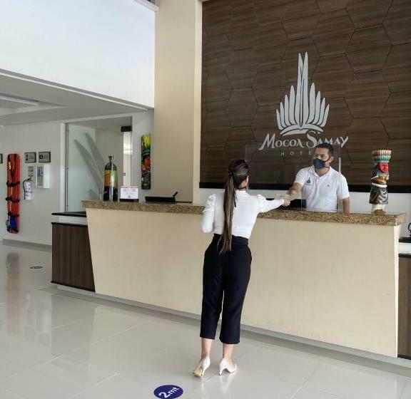 ホテル Mocoa Samay