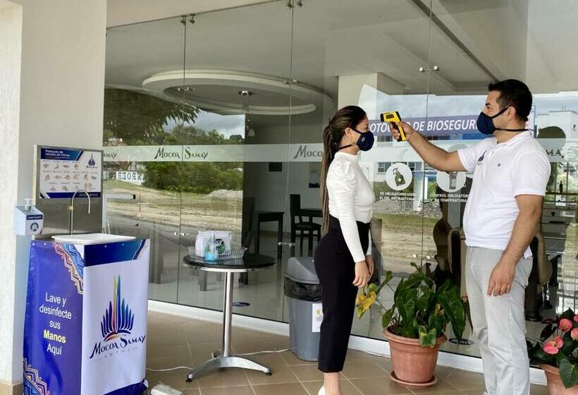 ホテル Mocoa Samay