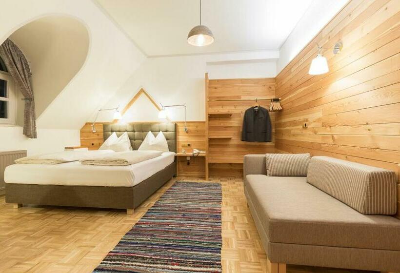 호텔 Restaurant Café Krainer