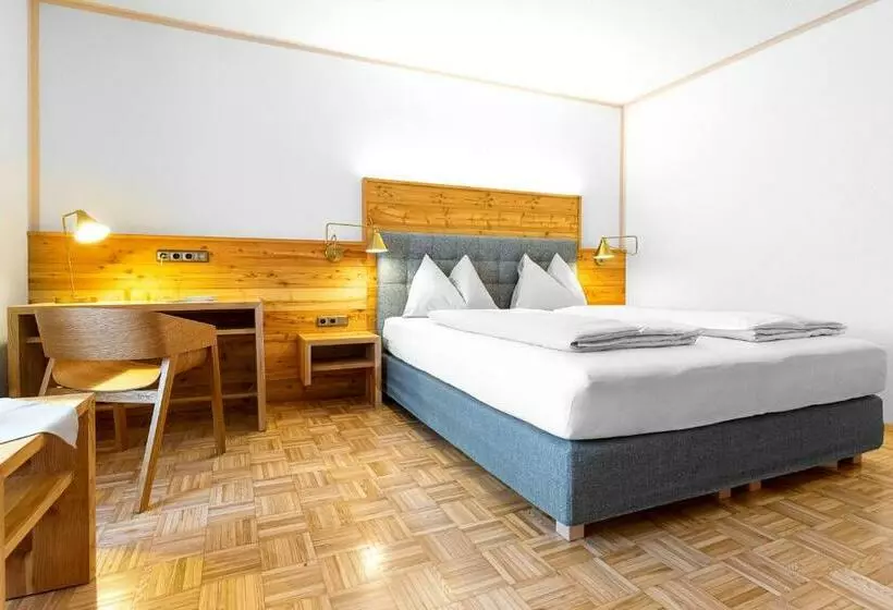 Hotelli Restaurant Café Krainer