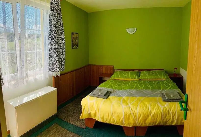 Majatalo Apartmány Na Horce