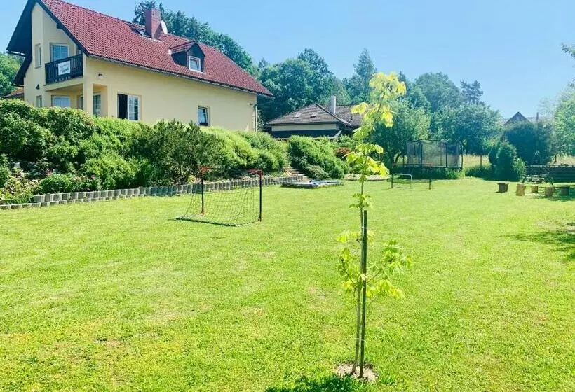 Majatalo Apartmány Na Horce