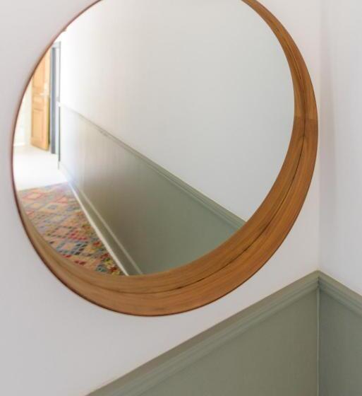 بنسيون Aux Couleurs De Neuvy