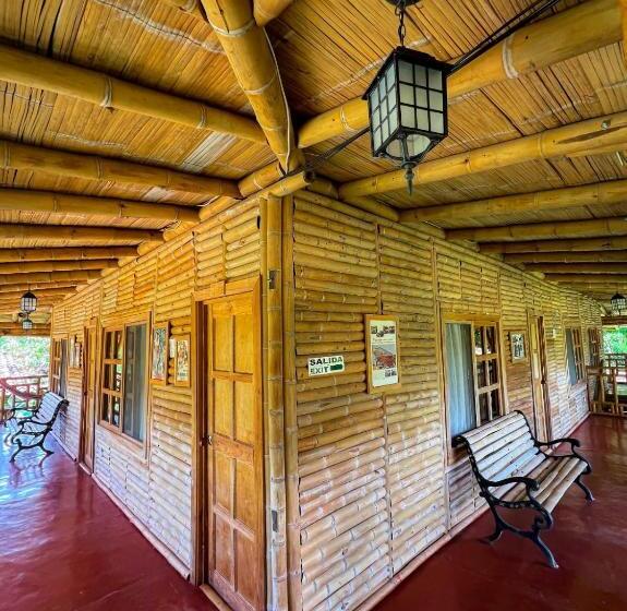 Pension Campestre Campos Verdes