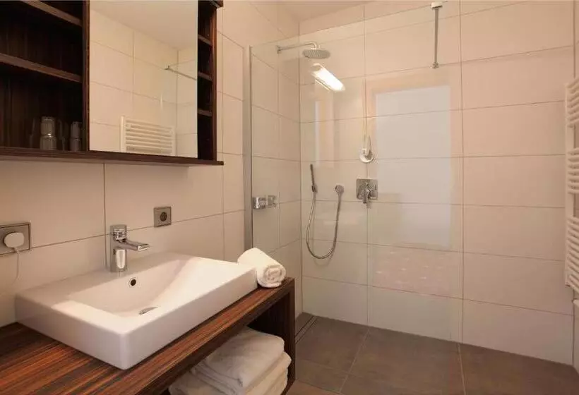 Majatalo Gasthof   Restaurant Hubertushof