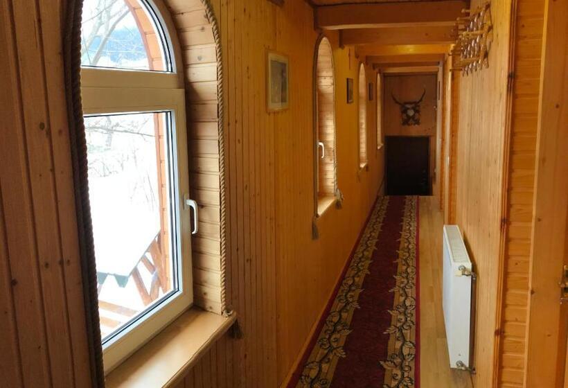 Majatalo Guest House Perlyna