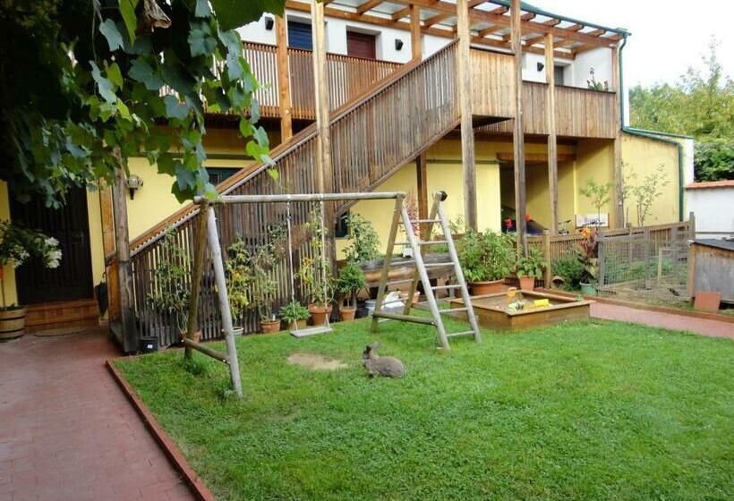 펜션 Landgasthof Zum Alten Weinstock