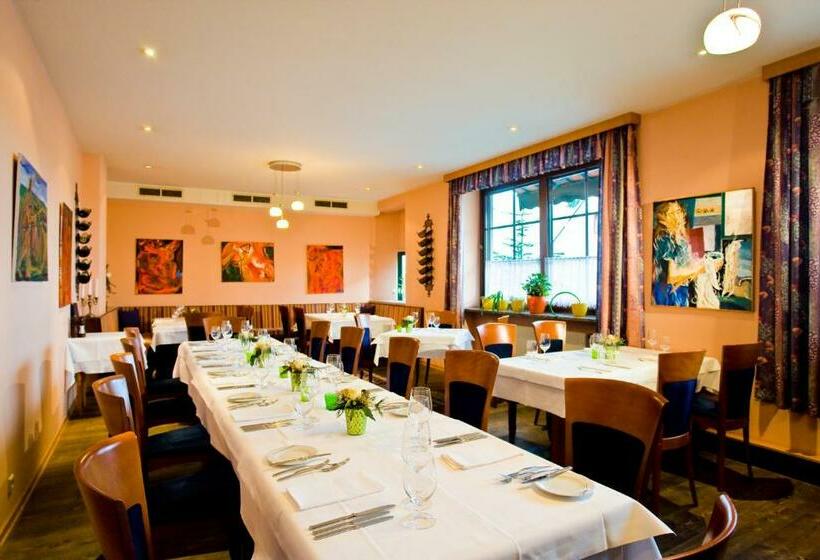 펜션 Landgasthof Zum Alten Weinstock