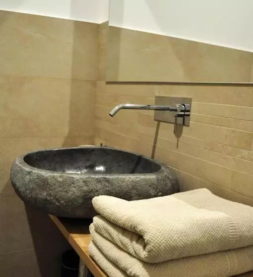 Majatalo Olivia Rooms Eurialo