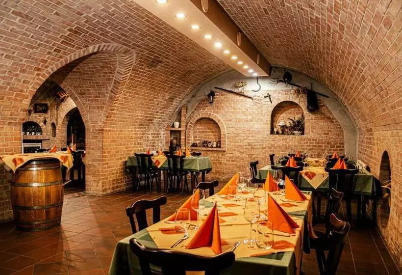 ペンション Penzion U Králíků