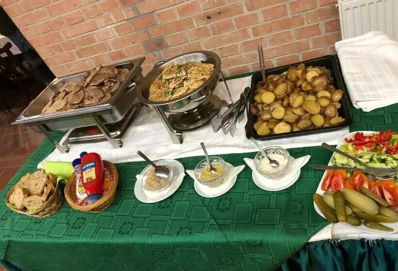 ペンション Penzion U Králíků