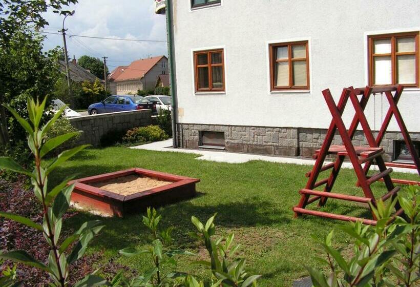 ペンション Penzion Velke Darko