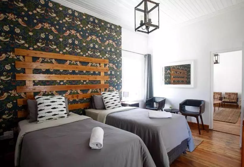 Majatalo Steytlerville Royal