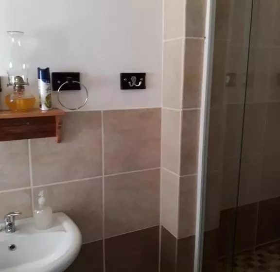 Majatalo Steytlerville Royal