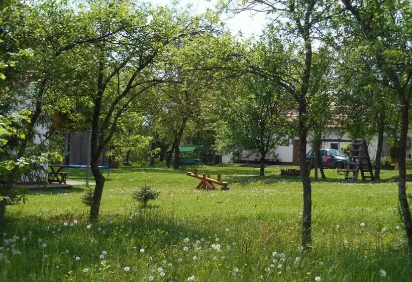 Majatalo Vendégmarasztaló Porta