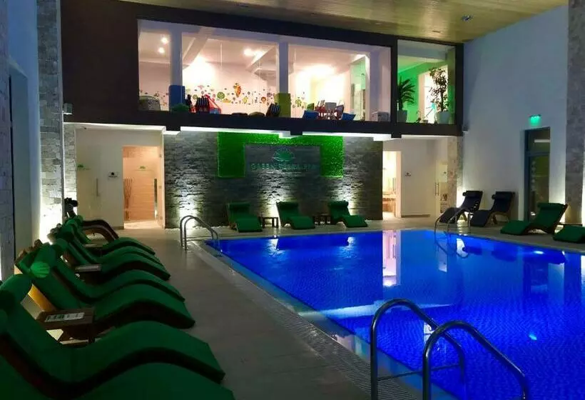 Lomakeskus Complex Turistic Magura