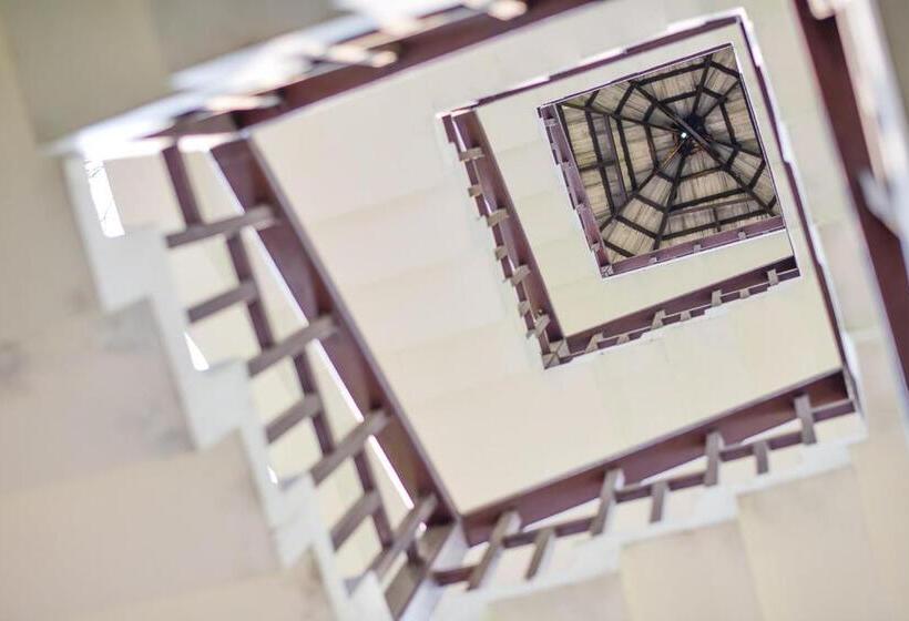 Supalai Pasak Resort Hotel And Spa