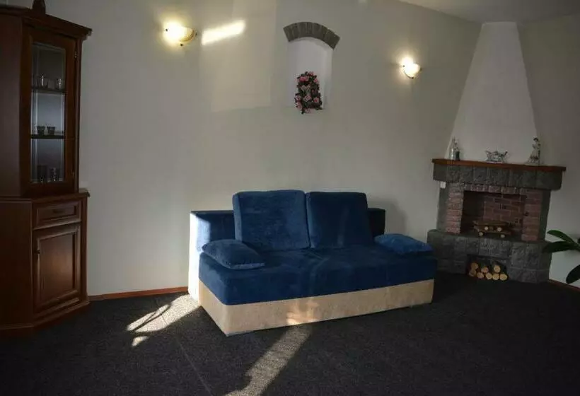 Retkeilymaja Apart Hotel Parasolka