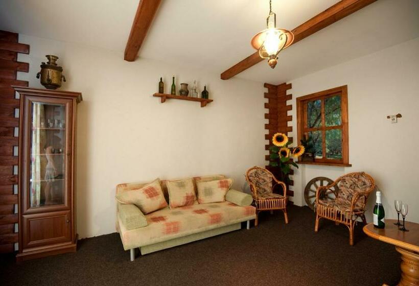 הוסטל Apart Hotel Parasolka