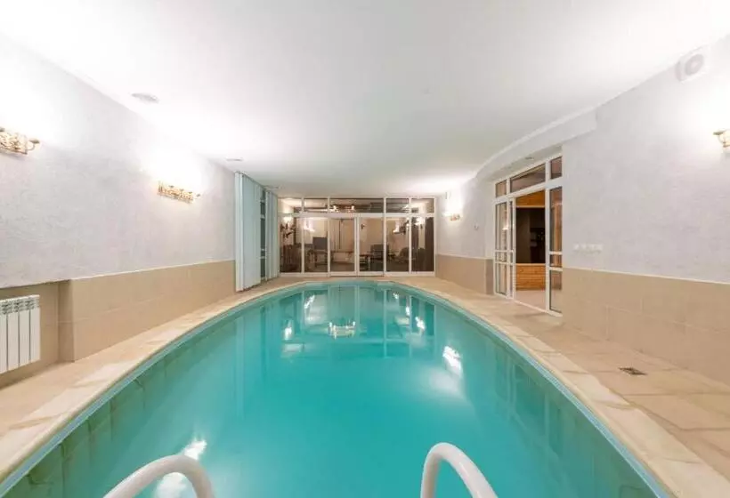 Retkeilymaja Brech Resort&spa