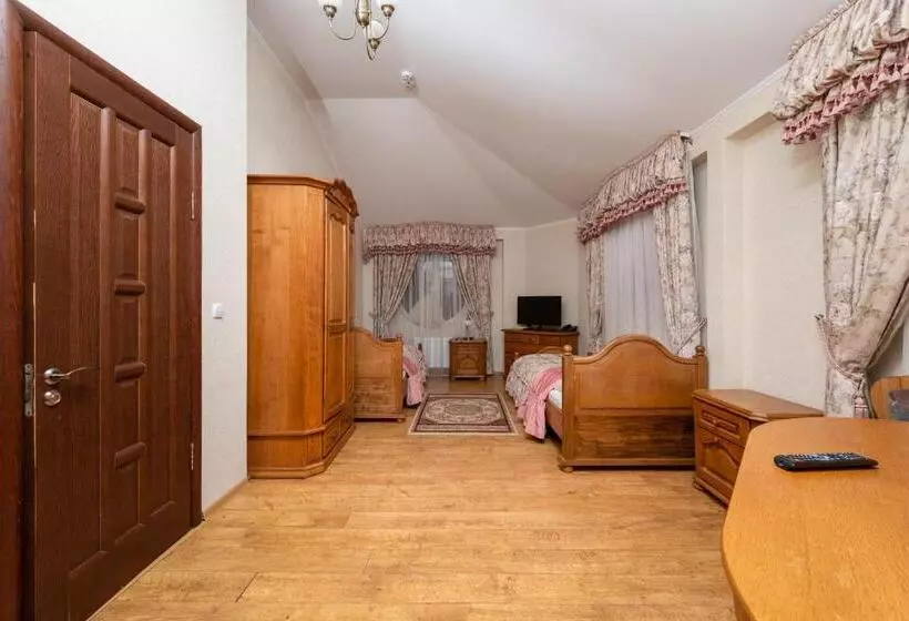 Retkeilymaja Brech Resort&spa