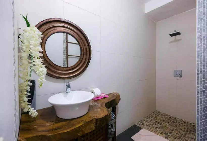 Retkeilymaja Punta Duarte Garden Inn