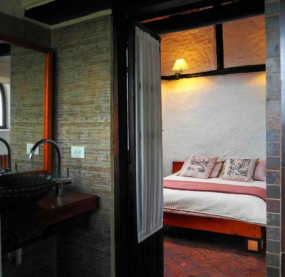 ユースホステル Sierra Alisos Hotel De Campo