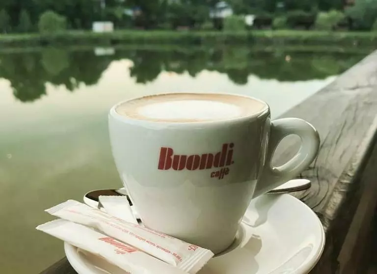 Retkeilymaja Tartak Resort