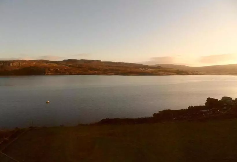 Aamiaismajoitus (B&B) Redwood House