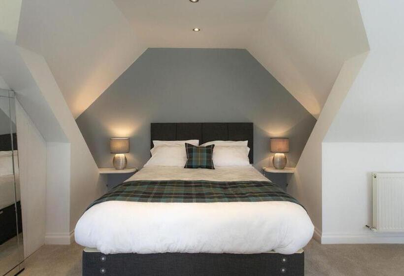 צימר Redwood House