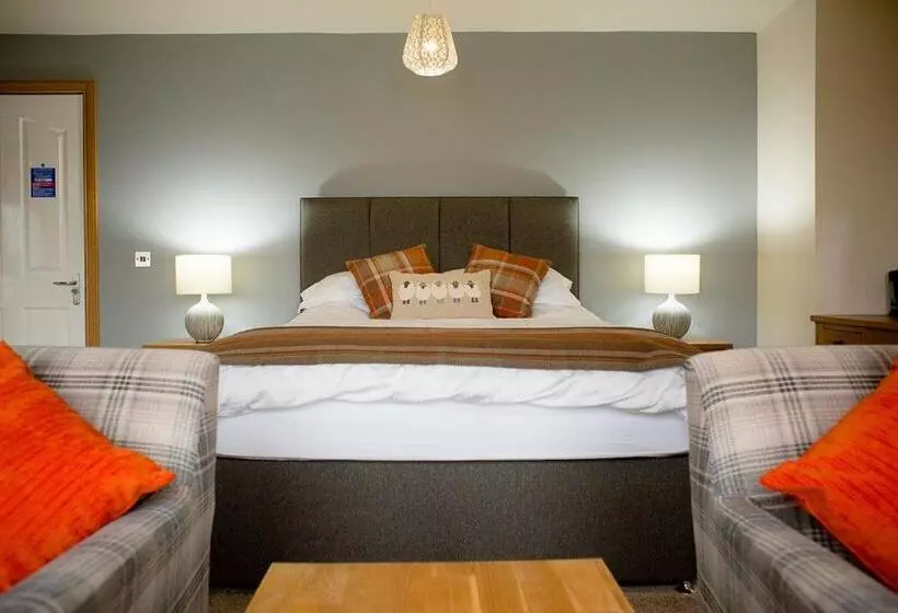 Aamiaismajoitus (B&B) Redwood House