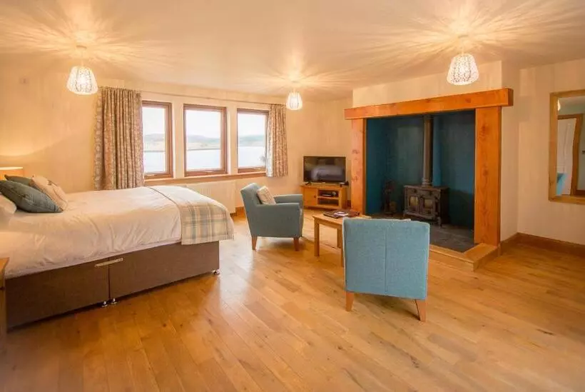 Aamiaismajoitus (B&B) Redwood House